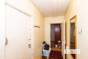 4-к квартира, вторичка, 60м2, 5/5 этаж