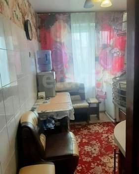 3-к квартира, вторичка, 63м2, 8/9 этаж