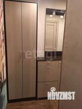 2-к квартира, вторичка, 42м2, 1/5 этаж