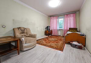2-к квартира, вторичка, 43м2, 1/5 этаж