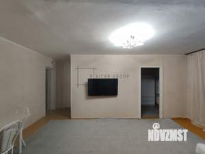 3-к квартира, вторичка, 57м2, 2/5 этаж