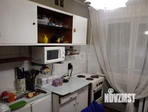 3-к квартира, вторичка, 61м2, 1/9 этаж