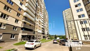 2-к квартира, вторичка, 75м2, 8/17 этаж