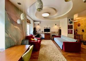 Студия квартира, вторичка, 57м2, 2/5 этаж