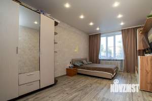 2-к квартира, вторичка, 56м2, 1/3 этаж