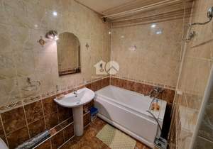 2-к квартира, вторичка, 54м2, 5/5 этаж