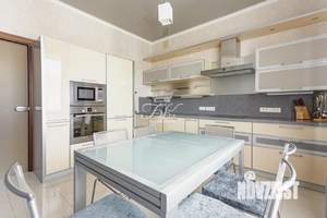 3-к квартира, вторичка, 130м2, 5/18 этаж