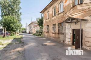 2-к квартира, вторичка, 47м2, 1/2 этаж