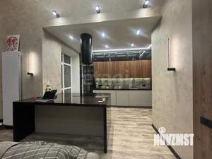 2-к квартира, вторичка, 70м2, 10/10 этаж