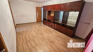 3-к квартира, вторичка, 48м2, 3/5 этаж