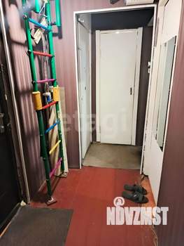 2-к квартира, вторичка, 45м2, 1/9 этаж