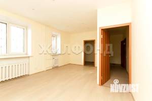 2-к квартира, вторичка, 94м2, 1/4 этаж