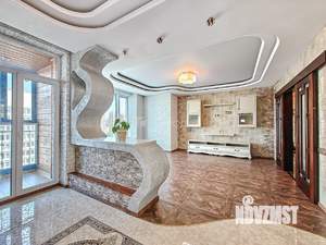 3-к квартира, вторичка, 100м2, 8/24 этаж