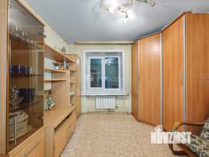 3-к квартира, вторичка, 58м2, 6/9 этаж