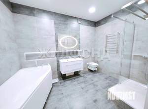 4-к квартира, вторичка, 133м2, 4/6 этаж