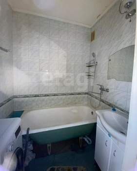 2-к квартира, вторичка, 53м2, 4/5 этаж