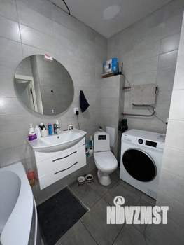 Студия квартира, вторичка, 37м2, 10/18 этаж