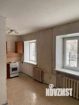 2-к квартира, вторичка, 43м2, 1/5 этаж