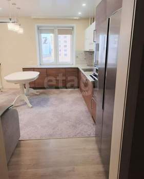 3-к квартира, вторичка, 72м2, 2/18 этаж