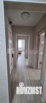 2-к квартира, вторичка, 64м2, 8/10 этаж