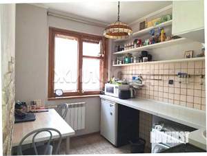 2-к квартира, вторичка, 42м2, 1/5 этаж