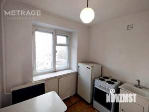 2-к квартира, вторичка, 49м2, 3/5 этаж