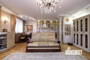 3-к квартира, вторичка, 100м2, 2/13 этаж