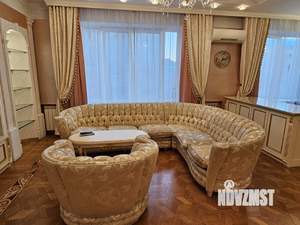 3-к квартира, вторичка, 113м2, 4/9 этаж