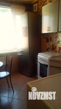 3-к квартира, вторичка, 60м2, 10/10 этаж