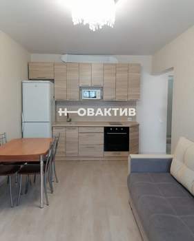 1-к квартира, вторичка, 42м2, 8/17 этаж