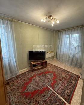 3-к квартира, вторичка, 61м2, 1/9 этаж
