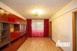 3-к квартира, вторичка, 48м2, 3/5 этаж