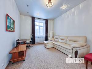 3-к квартира, вторичка, 74м2, 2/2 этаж