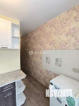 4-к квартира, вторичка, 61м2, 5/5 этаж