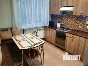 2-к квартира, вторичка, 52м2, 1/6 этаж