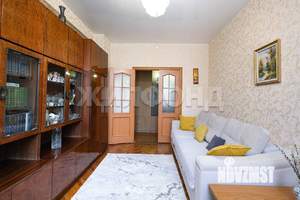 2-к квартира, вторичка, 57м2, 1/5 этаж