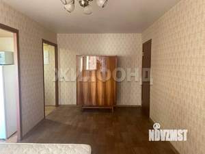 3-к квартира, вторичка, 43м2, 4/5 этаж
