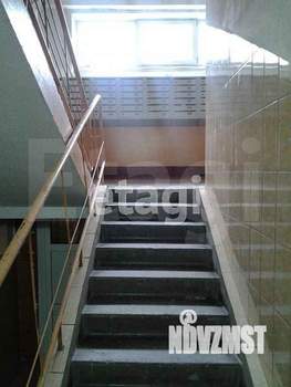 2-к квартира, вторичка, 45м2, 1/9 этаж