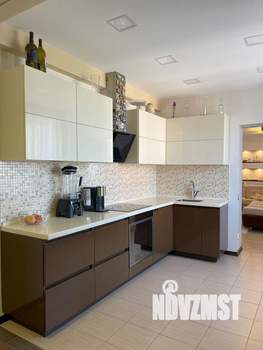 3-к квартира, вторичка, 98м2, 16/16 этаж