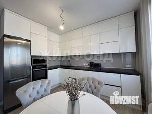 2-к квартира, вторичка, 67м2, 7/9 этаж