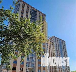 2-к квартира, вторичка, 63м2, 10/17 этаж
