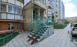 2-к квартира, вторичка, 62м2, 9/16 этаж