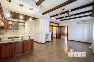 6-к квартира, вторичка, 239м2, 4/9 этаж