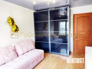 3-к квартира, вторичка, 61м2, 1/9 этаж