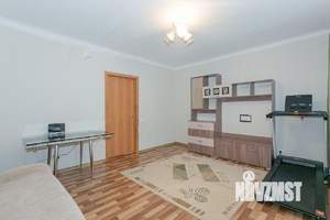 3-к квартира, вторичка, 78м2, 1/10 этаж