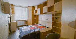 2-к квартира, вторичка, 63м2, 1/9 этаж