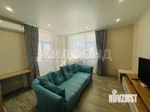 2-к квартира, вторичка, 63м2, 10/21 этаж