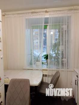 2-к квартира, вторичка, 47м2, 1/10 этаж