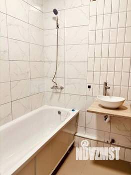 2-к квартира, вторичка, 61м2, 4/5 этаж