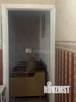 4-к квартира, вторичка, 61м2, 5/5 этаж